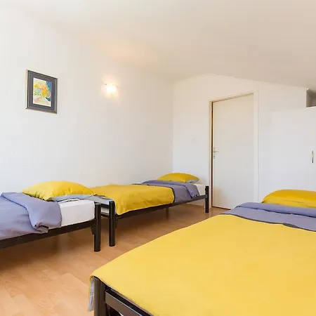 Gala Apartment