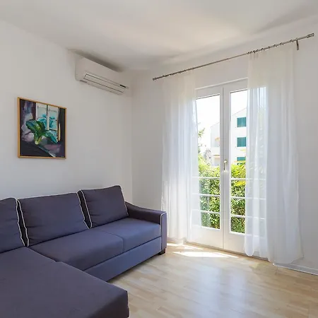 Apartment Gala *